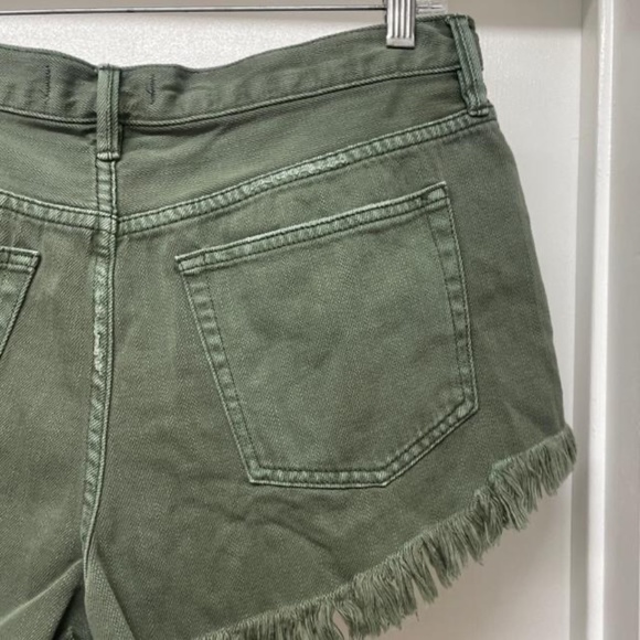 NWT $68 We The Free People Sage Green Distressed Hi-Rise Shorts - Picture 10 of 11